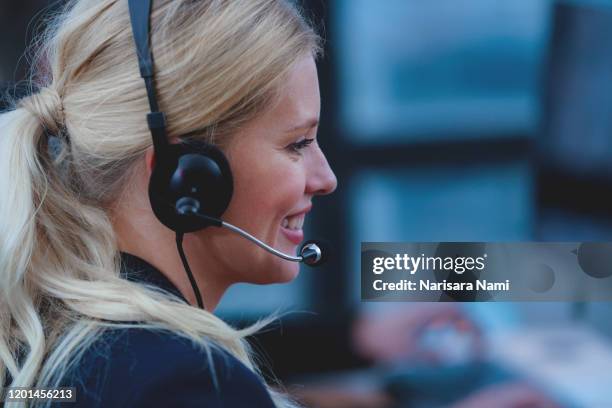 Command Center Call Examples 172 Call Center Command Center Stock Photos, High-Res Pictures, and ...