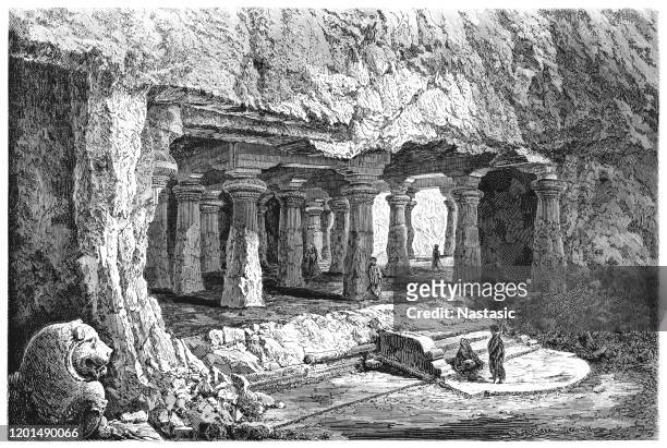 elephanta caves are a unesco world heritage site and a collection of cave temples predominantly dedicated to the hindu god shiva - elephanta caves stock illustrations