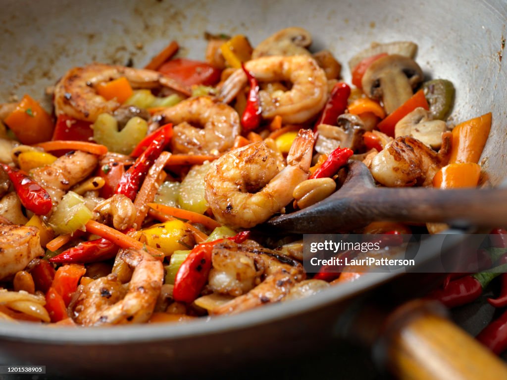 Kung Pau Cashew Shrimp