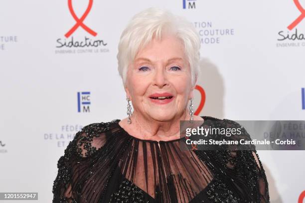 Line Renaud attends Sidaction Gala Dinner 2020 At Pavillon Cambon on January 23, 2020 in Paris, France.