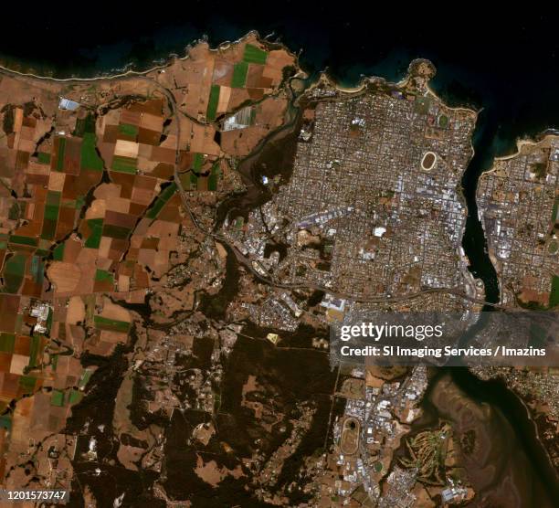 satellite view of devonport, tasmania, australia - australia from space stock-fotos und bilder