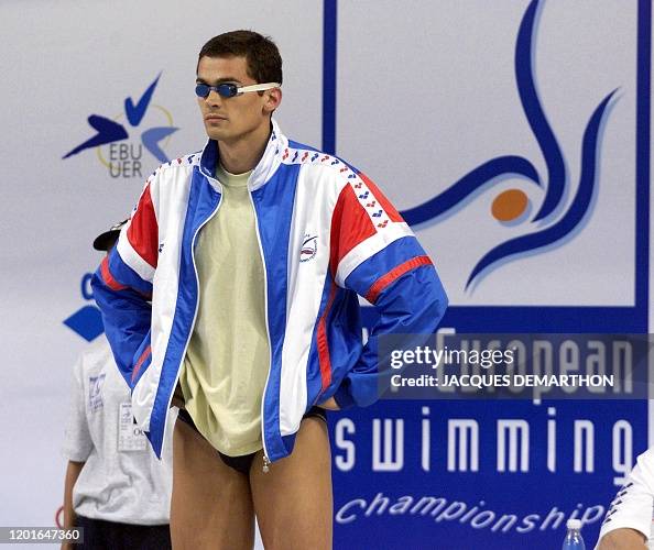 Le Russe Alexander Popov Se Concentre Le 09 Juillet 2000 Helsinki le-russe-alexander-popov-se-concentre-le-09-juillet-2000-helsinki