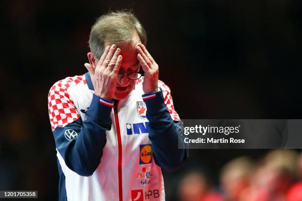 Head coach Lino Cervar of Croatia reacts during the Men's EHF EURO 2020 semi final match between Norway and Croatia at Tele2 Arena on January 24,...