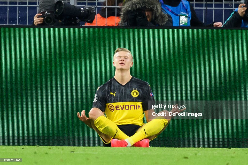 Borussia Dortmund v Paris Saint-Germain - UEFA Champions League Round of 16: First Leg