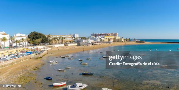 caleta beach in cadiz, andalusia, spain - cadiz spain stock pictures, royalty-free photos & images