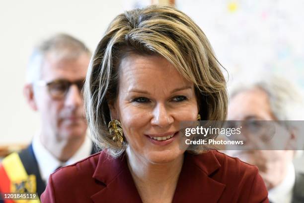 Bezoek van Koningin Mathilde aan de GO! Tuinbouwschool in Melle in het kader van de Vlaamse Week tegen Pesten - Visite de la Reine Mathilde à l'école...