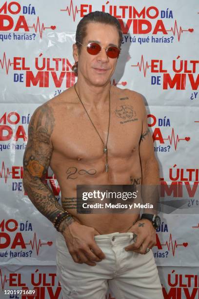 Fernando Carrillo poses for photos during a photocall for the play 'El Ultimo Dia de Mi Vida' at Tepeyac on January 25, 2020 in Mexico City, Mexico.