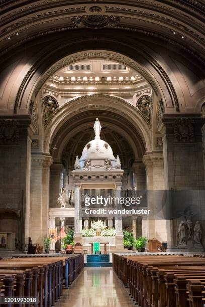 america's 1st basilica - basilica minneapolis stock pictures, royalty-free photos & images