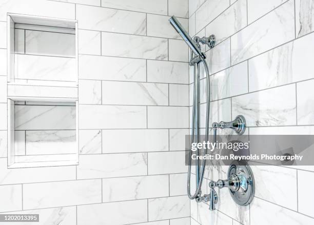 modern shower hdr - shower head stock pictures, royalty-free photos & images