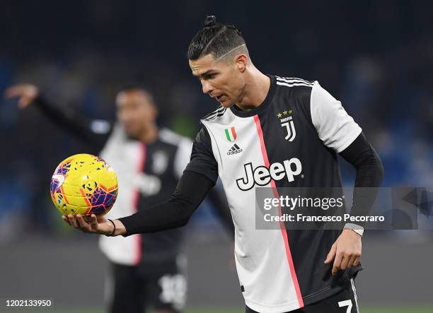 Dominic Rinaldo Ball 23,869 Cristiano Ronaldo Ball Stock Photos, High-Res Pictures, and ...
