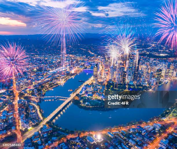 fuochi d'artificio di brisbane, queensland, australia - brisbane city foto e immagini stock