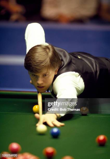 Neal Fallows Neal Foulds Photos and Premium High Res Pictures - Getty Images