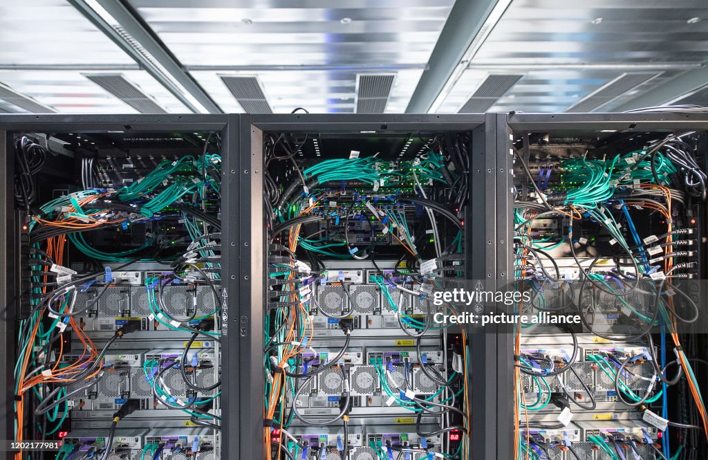 High performance computer