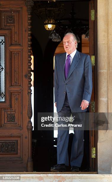 King Juan Carlos of Spain receives Spanish President Jose Luis Rodriguez Zapatero at Marivent Palace on August 1, 2011 in Palma de Mallorca, Spain.