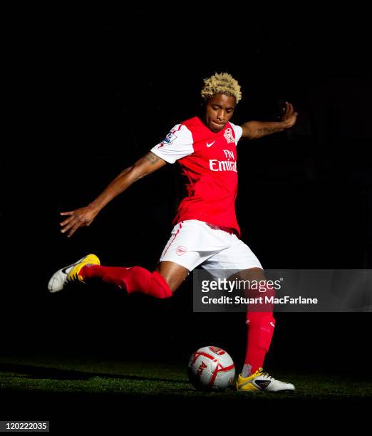 Alex Song of Arsenal FC poses in the Arsenal home kit for the 2011/2012 season at their London Colney training ground on April 8, 2011 in St. Albans,...