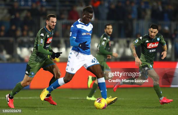 Mario Balotelli of Brescia Calcio in action during the Serie A match between Brescia Calcio and SSC Napoli at Stadio Mario Rigamonti on February 21,...