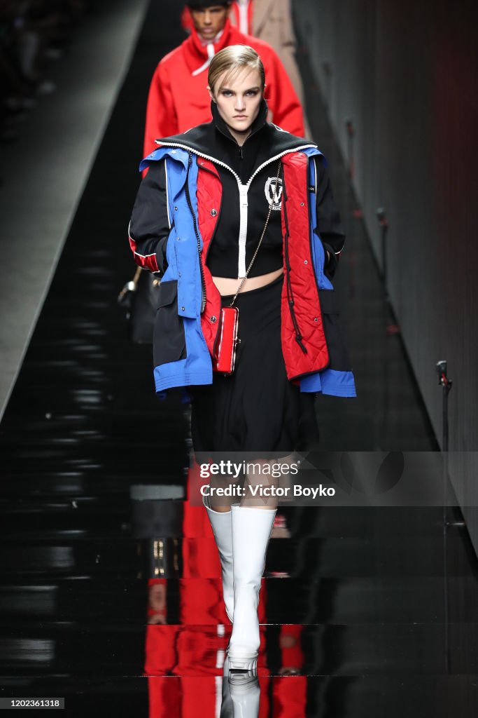 Versace - Runway - Milan Fashion Week Fall/Winter 2020-2021