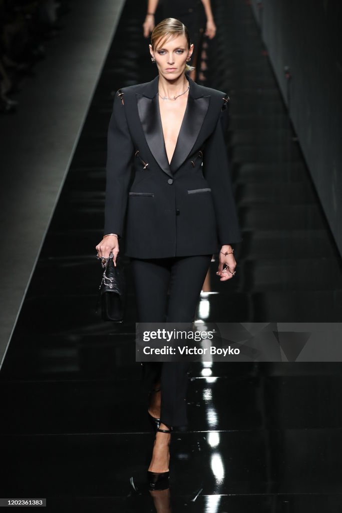 Versace - Runway - Milan Fashion Week Fall/Winter 2020-2021