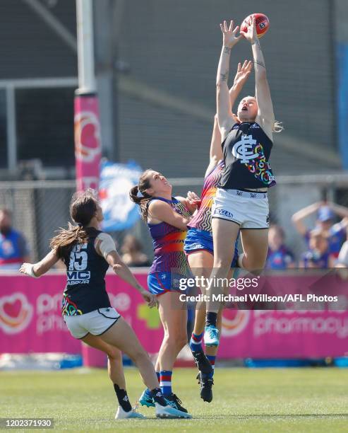 Tayla Harris of the Blues attempts to mark during the 2020 AFLW Round 03 match between the Western Bulldogs and the Carlton Blues at VU Whitten Oval...