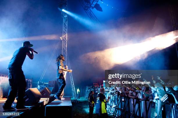 Jammer Rapper 82 Jammer Rapper Stock Photos, High-Res Pictures, and Images - Getty Images