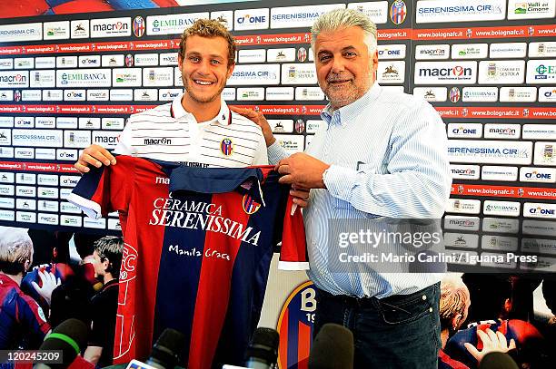 Alessandro Diamanti , the new player of Bologna FC, and Albano Guaraldi, President of Bologna FC, attend a press conference on August 2, 2011 in...