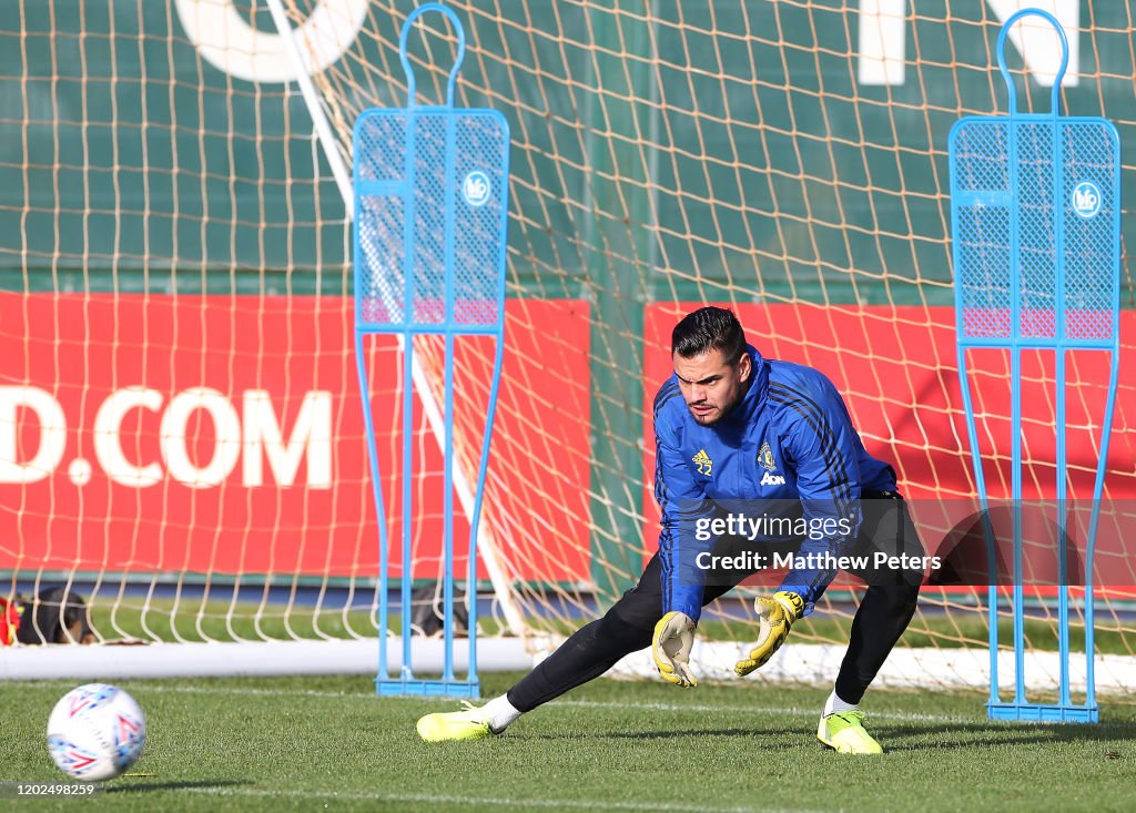 Manchester United Training and Press Conference