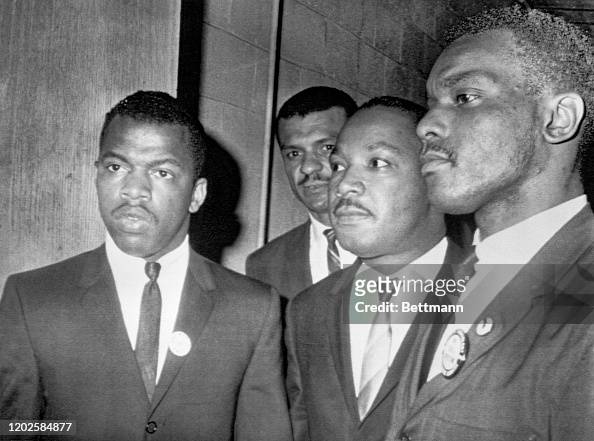Martin Luther King Jr, with John Lewis & Lester McKinnie, at Fisk University