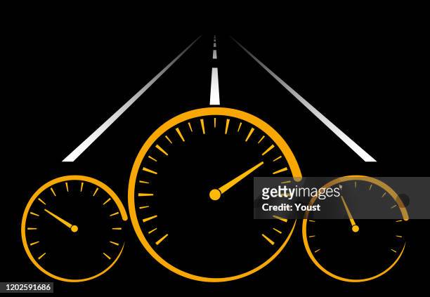 auto-dashboard bei nacht - speedometer stock-grafiken, -clipart, -cartoons und -symbole