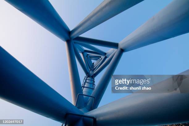 metal frame - structure abstract stockfoto's en -beelden