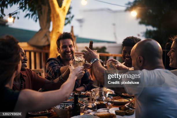 give thanks to good friends - drinking alcohol at home stock pictures, royalty-free photos & images