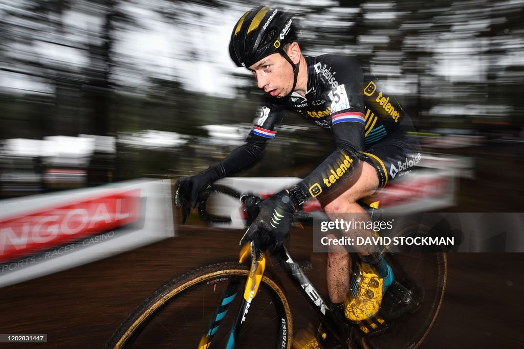 CYCLOCROSS SLUITINGSPRIJS OOSTMALLE RACE