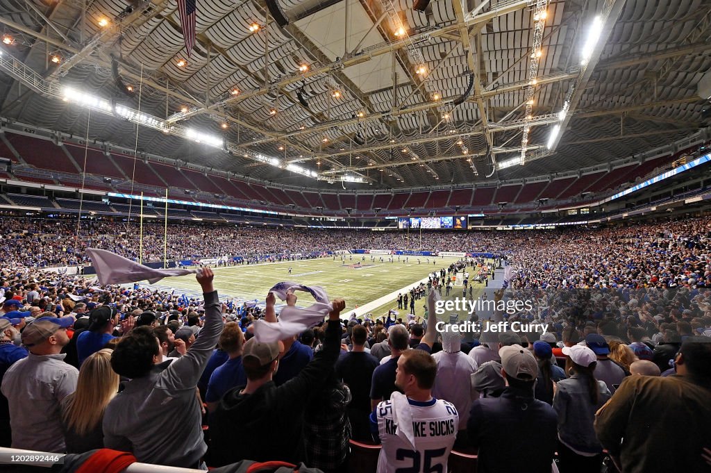 A view of the The Dome at America Center during the first half of an