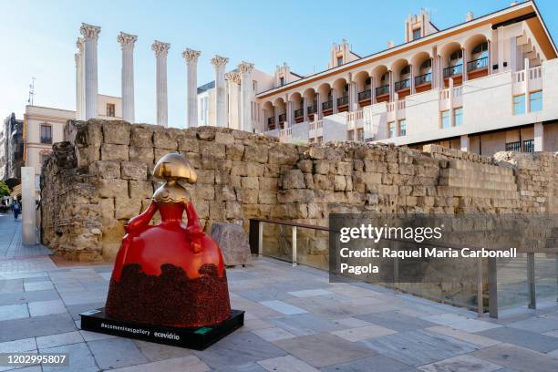 Nice "ecomenina" located on the street next to the Roman Temple. "Ecomenina" is a 200 kgs. Sculpture inspired in Velazquez´s Las Meninas made of...