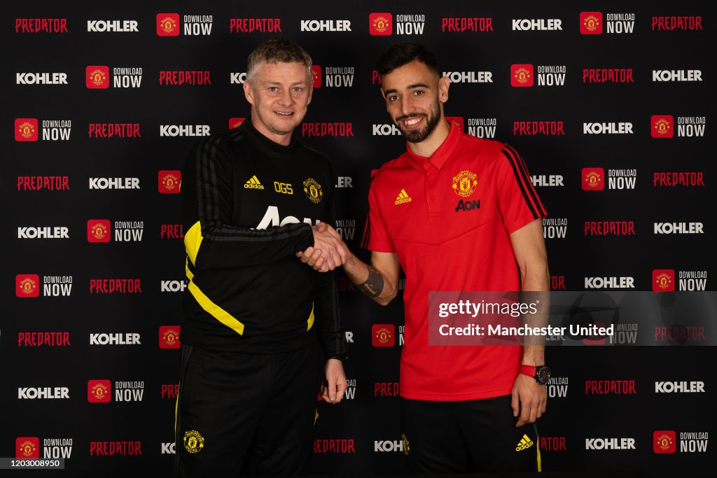 Manchester United Unveil New Signing Bruno Fernandes