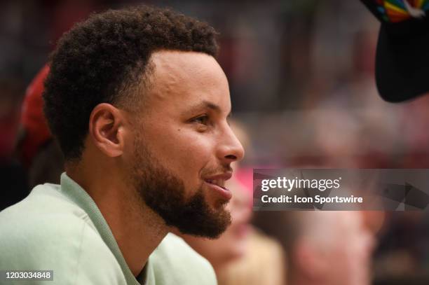 Golden State Warriors guard Stephen Curry in attendance during the NCAA women's basketball game between the Oregon Ducks and the Stanford Cardinal at...