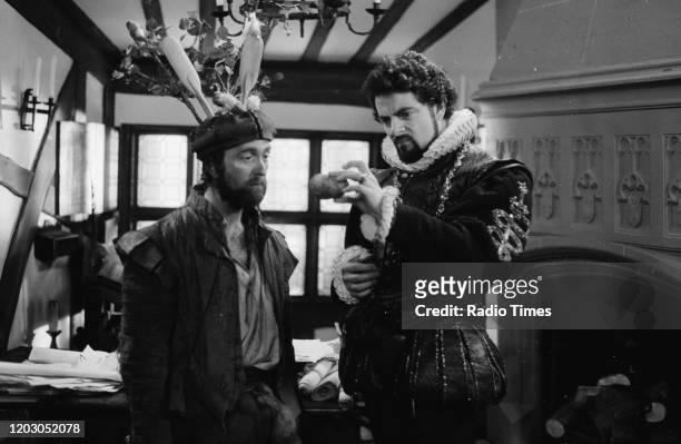 Actors Tony Robinson and Rowan Atkinson in a scene from episode 'Potato' of the BBC television series 'Blackadder II', June 23rd 1985.