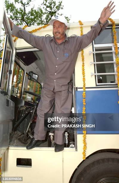 Haji Rasheed Driver 92 Bus Driver Wave Stock Photos, High-Res Pictures, and Images - Getty ...