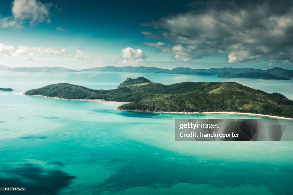 Luchtfoto van pinkstereiland in Queensland Australië