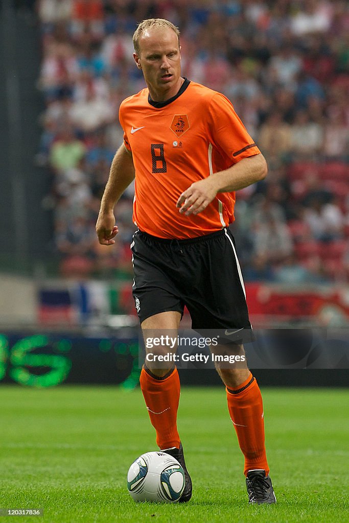 Edwin van der Sar Testimonial