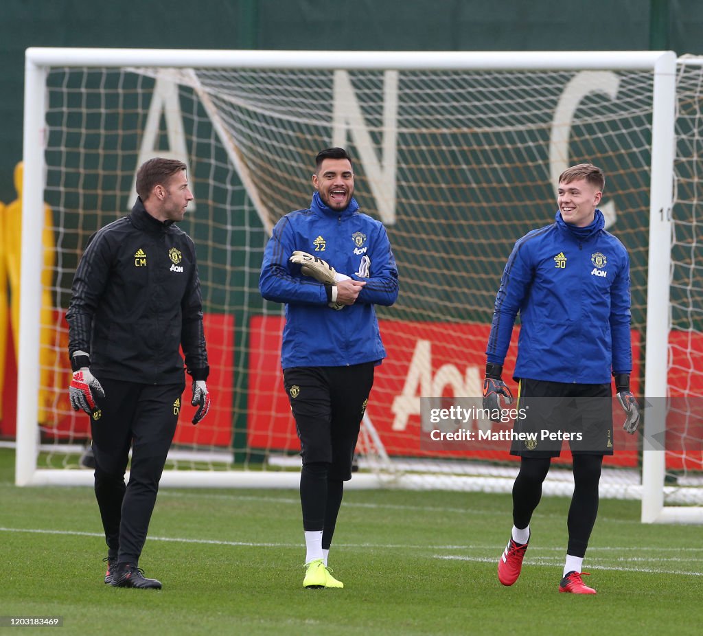 Manchester United Training and Press Conference