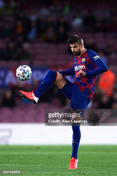 Gerard Pique of FC Barcelona controls the ball during the Copa del Rey Round of 16 match between FC Barcelona and CD Leganes at Camp Nou on January...