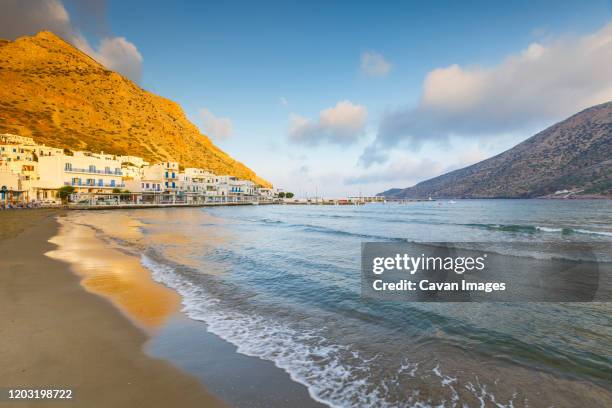 view of kamares village early in the morning. - sifnos ストックフォトと画像