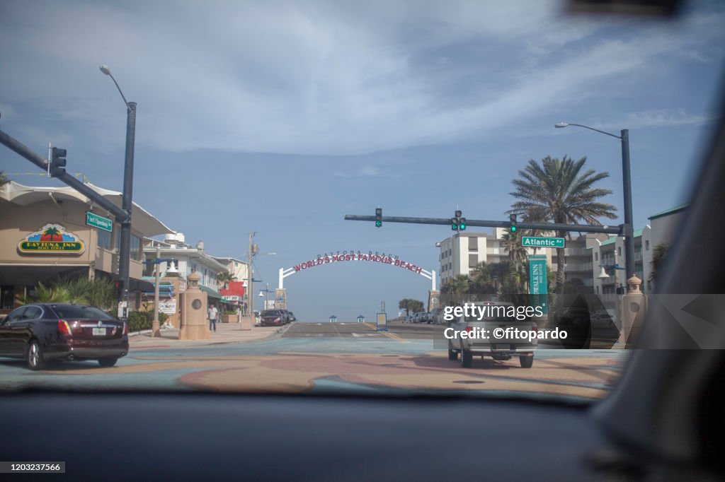 Daytona Beach entrance
