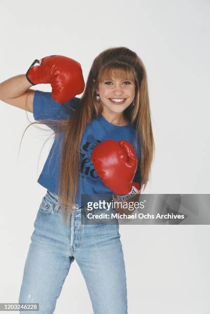 Danielle Fishel Photos and Premium High Res Pictures - Getty Images