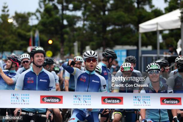 Start / Cadel Evans of Australia Ex Pro-Cyclist / Rochelle Gilmore of Australia / Fans / Public / Peloton / during the Swisse People's Ride a fan...