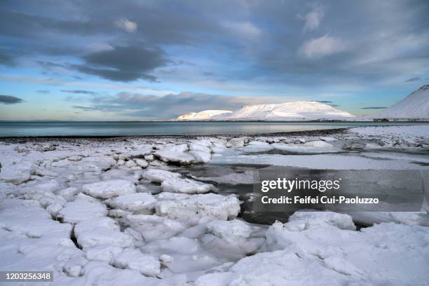 winter time at grundarfjördur, west iceland - onundarfjordur stock pictures, royalty-free photos & images