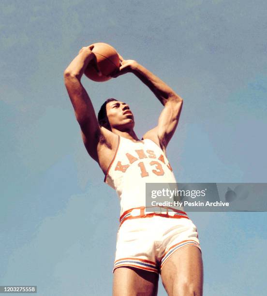 Wilt Chamberlain of the University of Kansas Jayhawks poses for a portrait circa 1957 in Lawrence, Kansas.