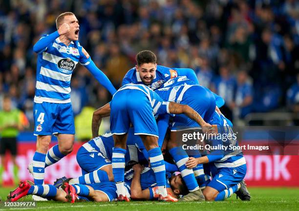 Eneko Boveda of Deportivo de La Coruna celebrates with teammates the second goal of their team during the La Liga Smartbank match between Deportivo...