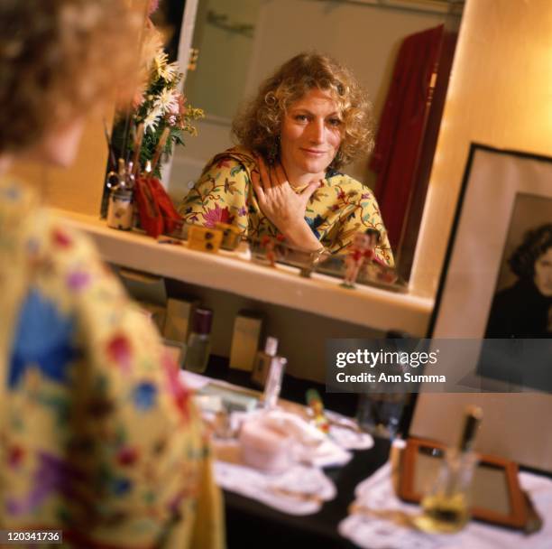 Actress Geraldine James poses for a portrait session backstage at 46th Street Theater in New York City New on December 11, 1989.