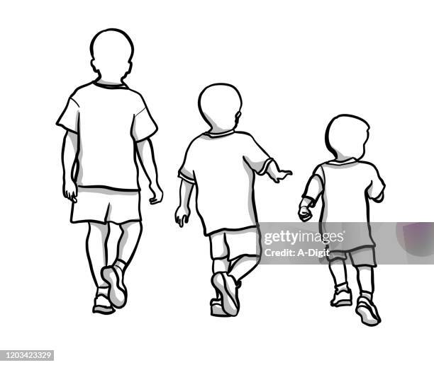 39点の子供 走る 後ろ姿イラスト素材 Getty Images 39点の子供 走る 後ろ姿イラスト素材 Getty Images